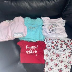 Baby girl clothes ! 6-9 M
